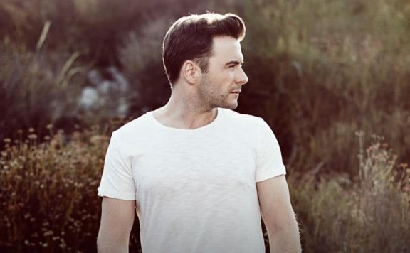 Shane Filan 尚恩个人档案