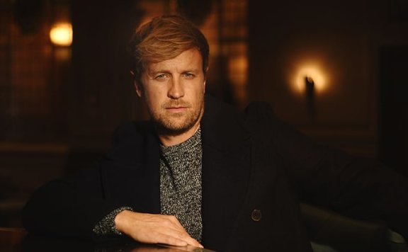 Kian Egan 奇恩个人档案