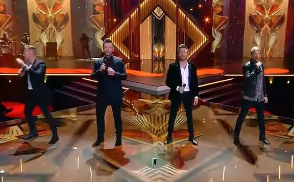 Westlife德国现场表演Hello My Love